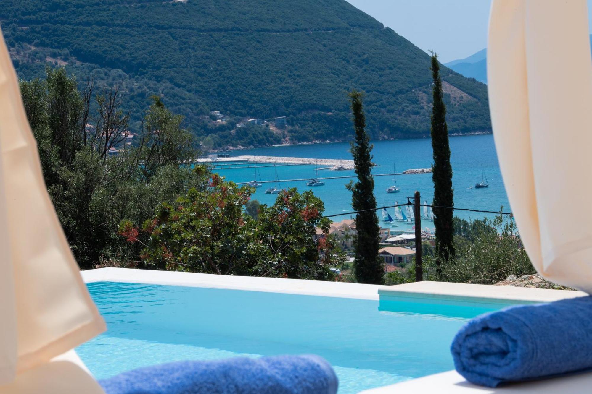 Calionas Suites Vasiliki  Bagian luar foto