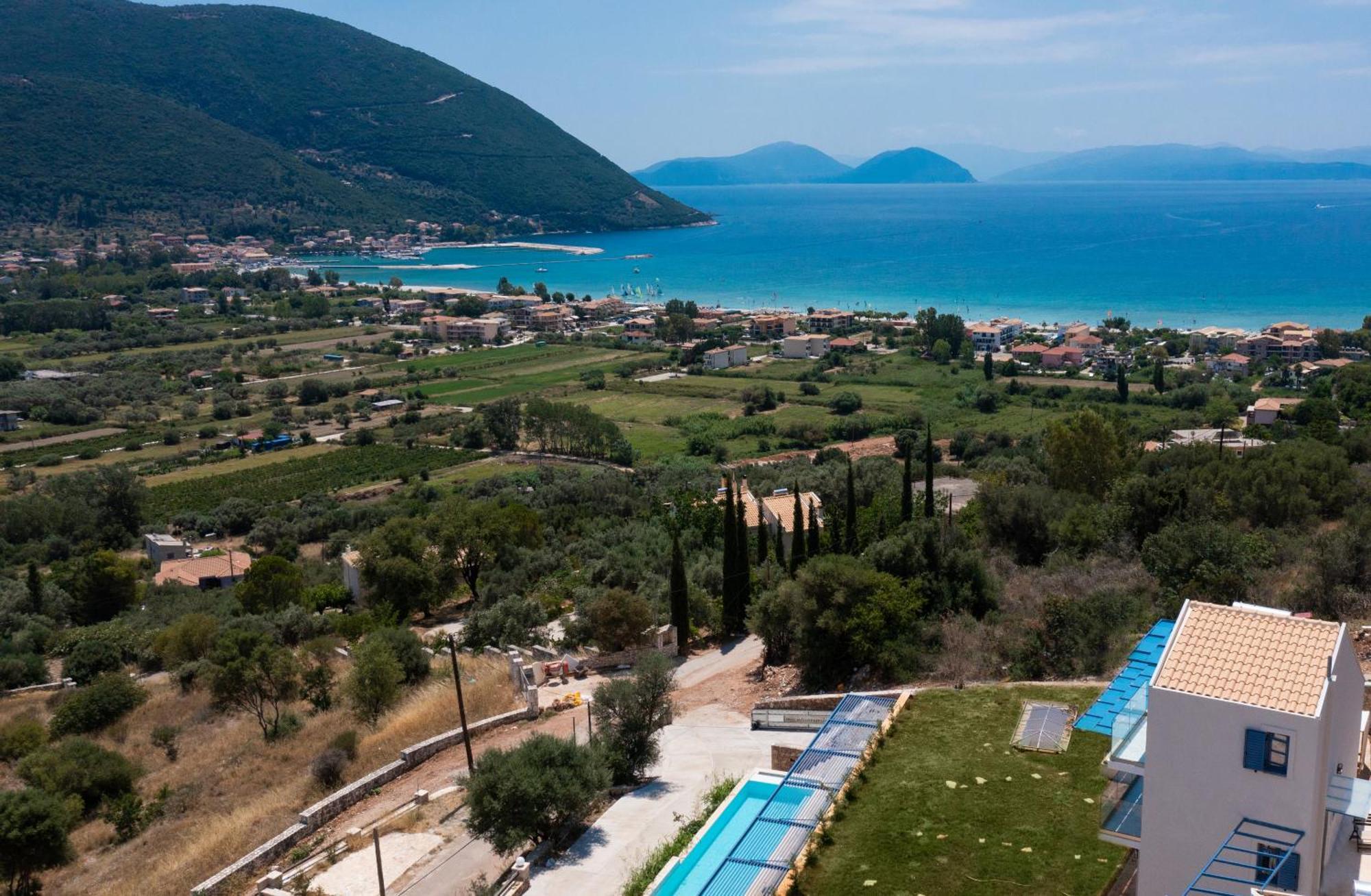 Calionas Suites Vasiliki  Bagian luar foto